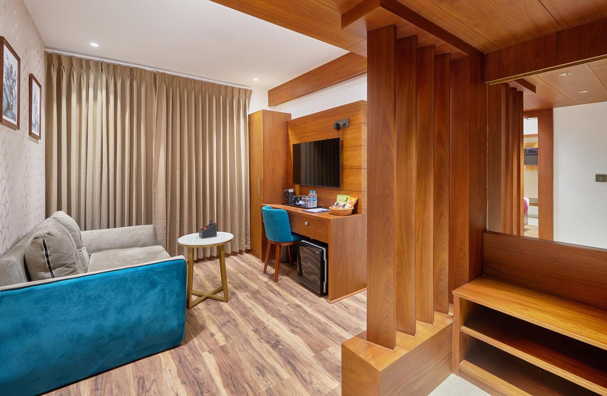Hotel Q-White Crescent à Kochi Extérieur photo